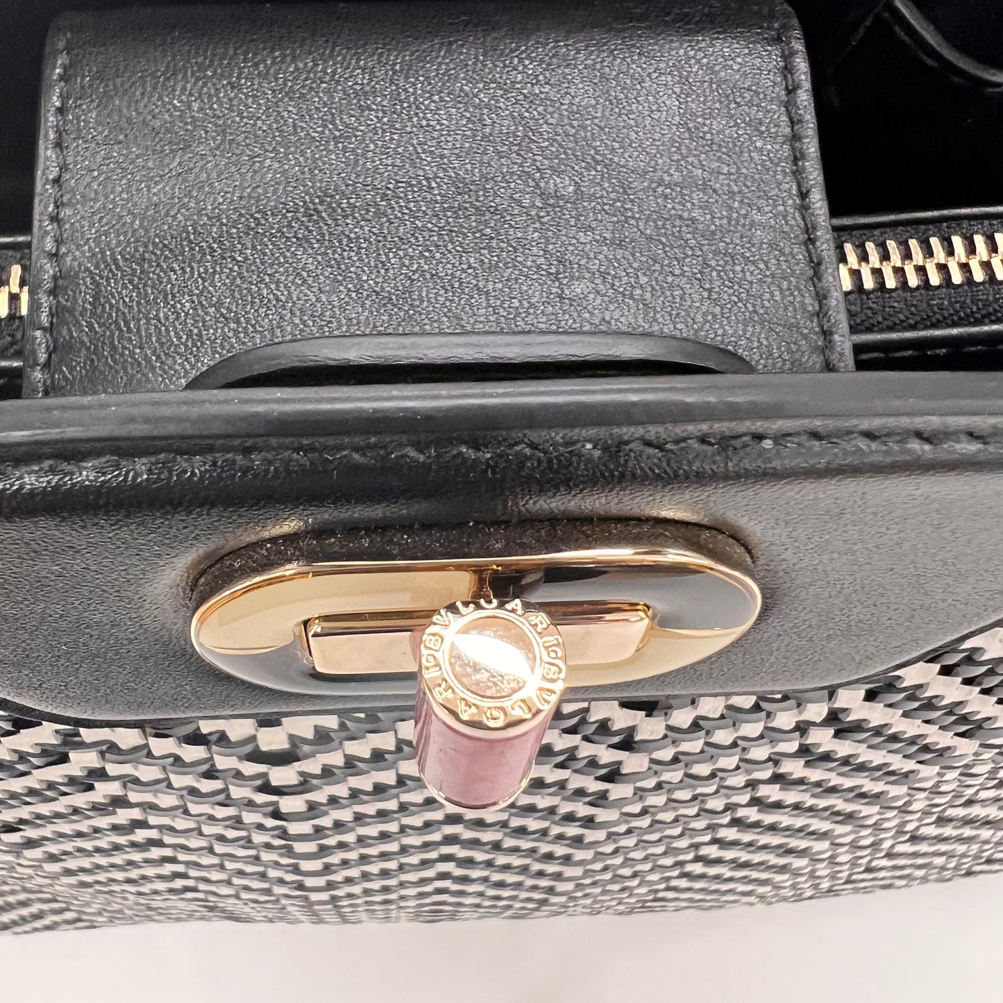 BULGARI Borsa Isabella Rossellini nera e bianca 