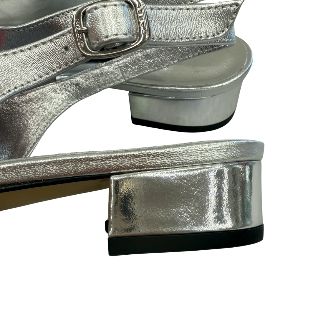 CAREL Paris Scarpa slingback in pelle argento