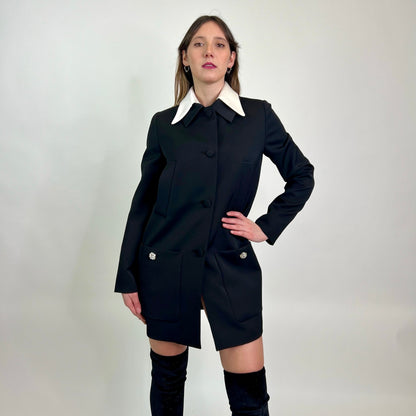 PRADA Cappottino nero con collo bianco e bottoni gioiello