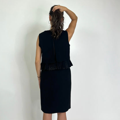 ARMANI COLLEZIONI Abito tubino con balza con strass neri