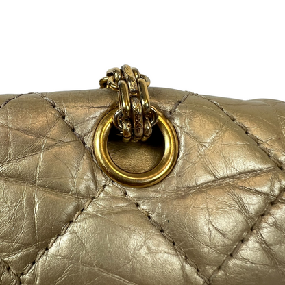 CHANEL Borsa in pelle invecchiata dorata