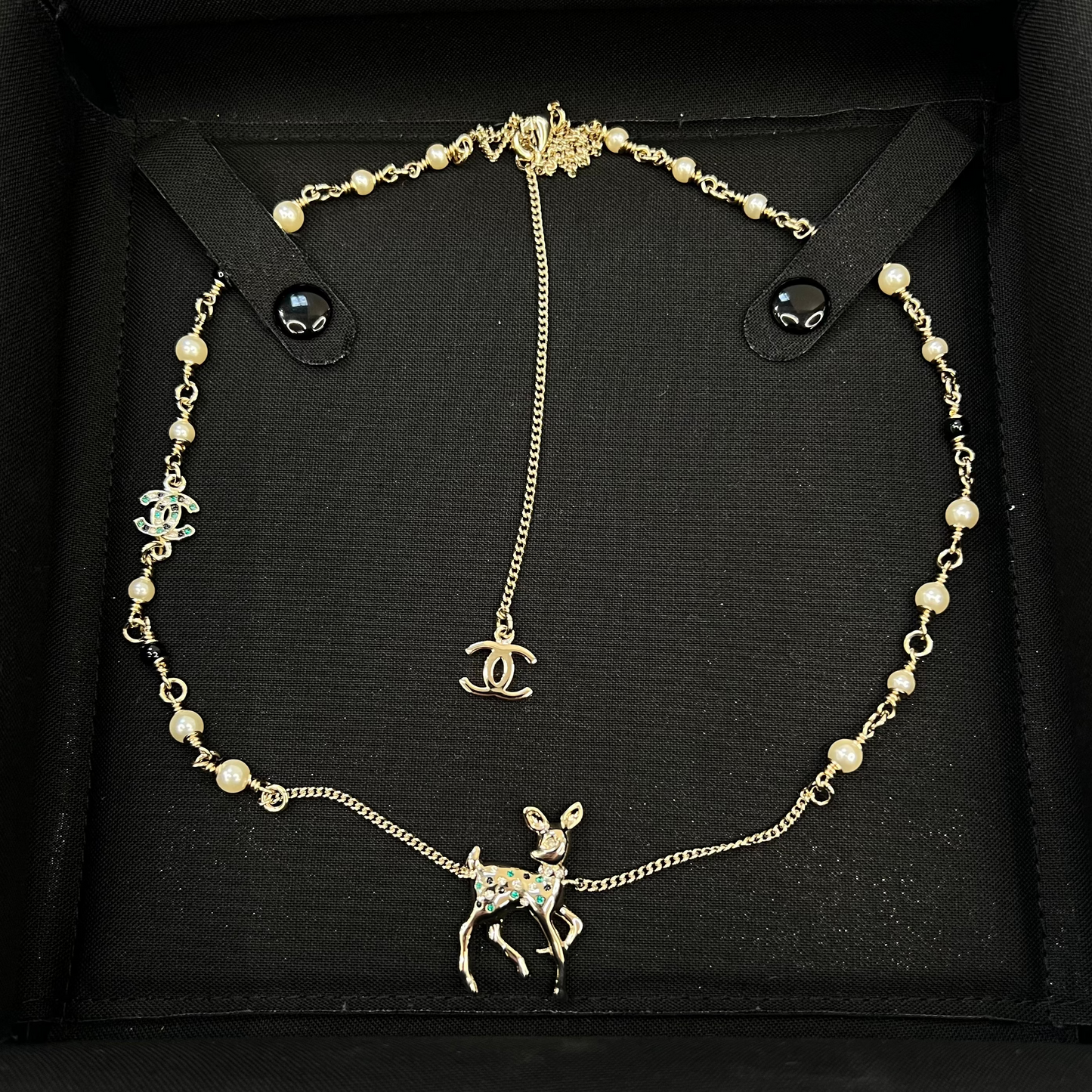 CHANEL Collana sottile dorata