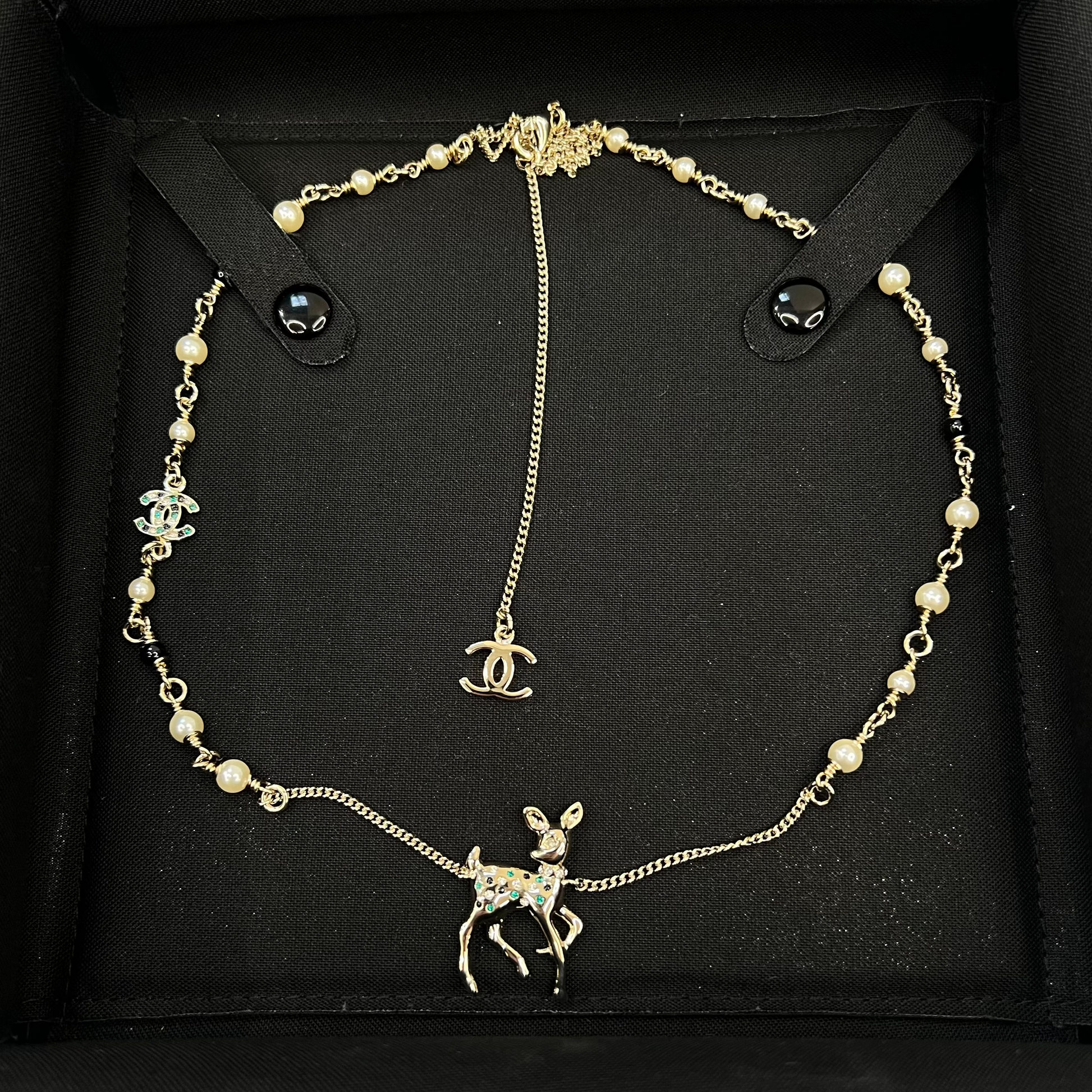 CHANEL Collana sottile dorata