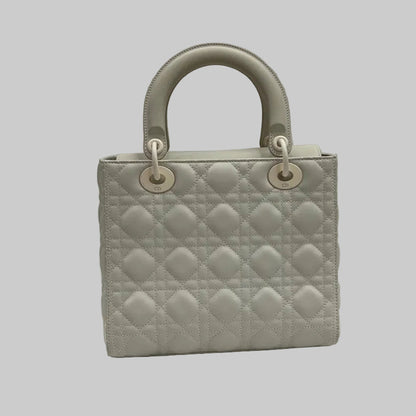 CHRISTIAN DIOR Borsa Lady Dior media bianco latte ultra opaca 