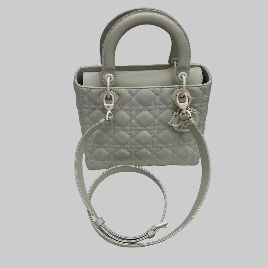 CHRISTIAN DIOR Borsa Lady Dior media bianco latte ultra opaca 