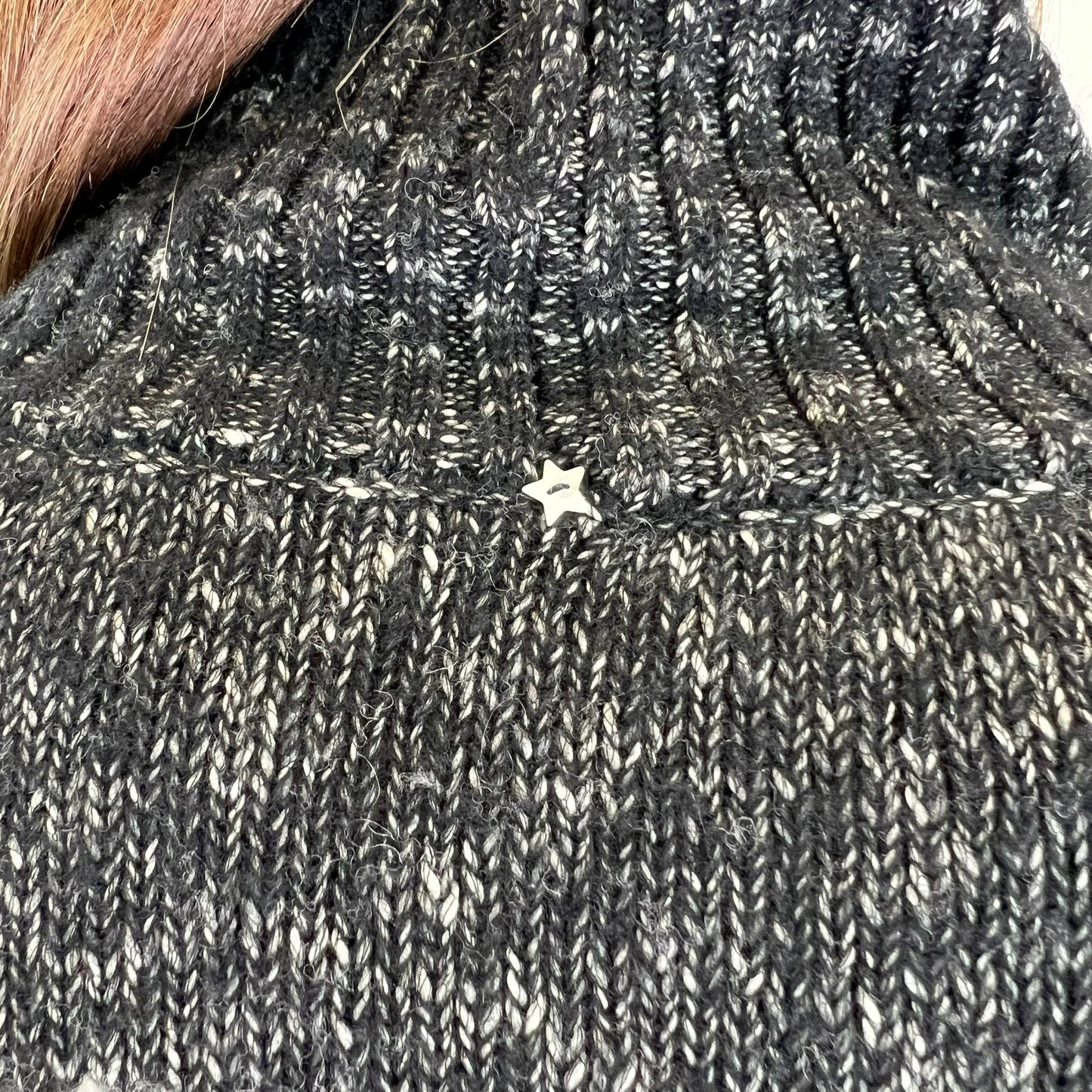 LORENA ANTONIAZZI Maglione over in lana toni nero bianco e grigio