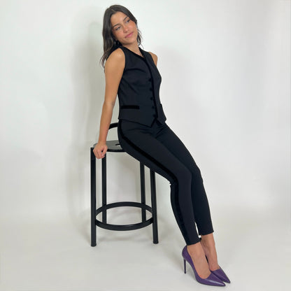 DOLCE & GABBANA Completo gilet e pantaloni nero con dettagli in velluto