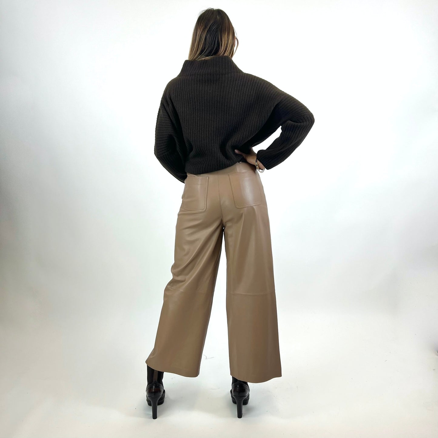 DESA NINETEENSEVENTYTWO Pantaloni in pelle tortora