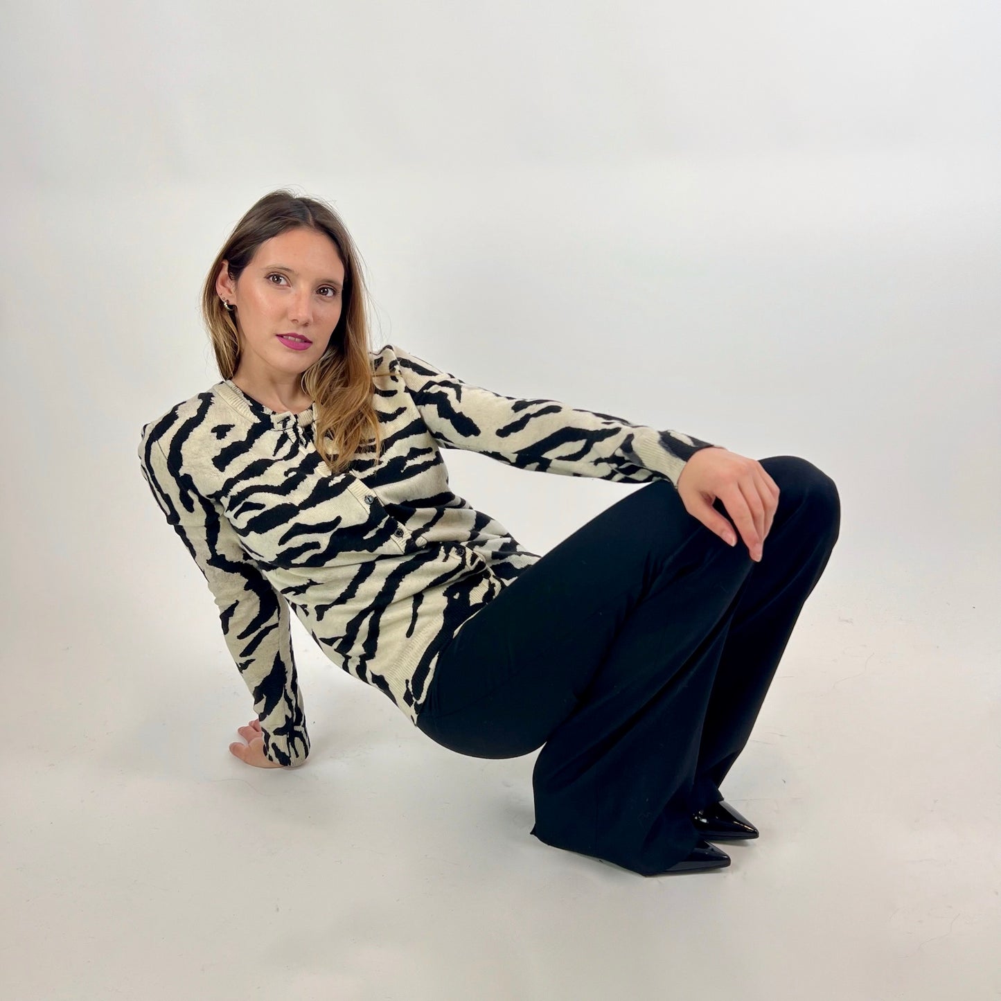 DOLCE & GABBANA Twin set in cashmere tigrato bianco e nero