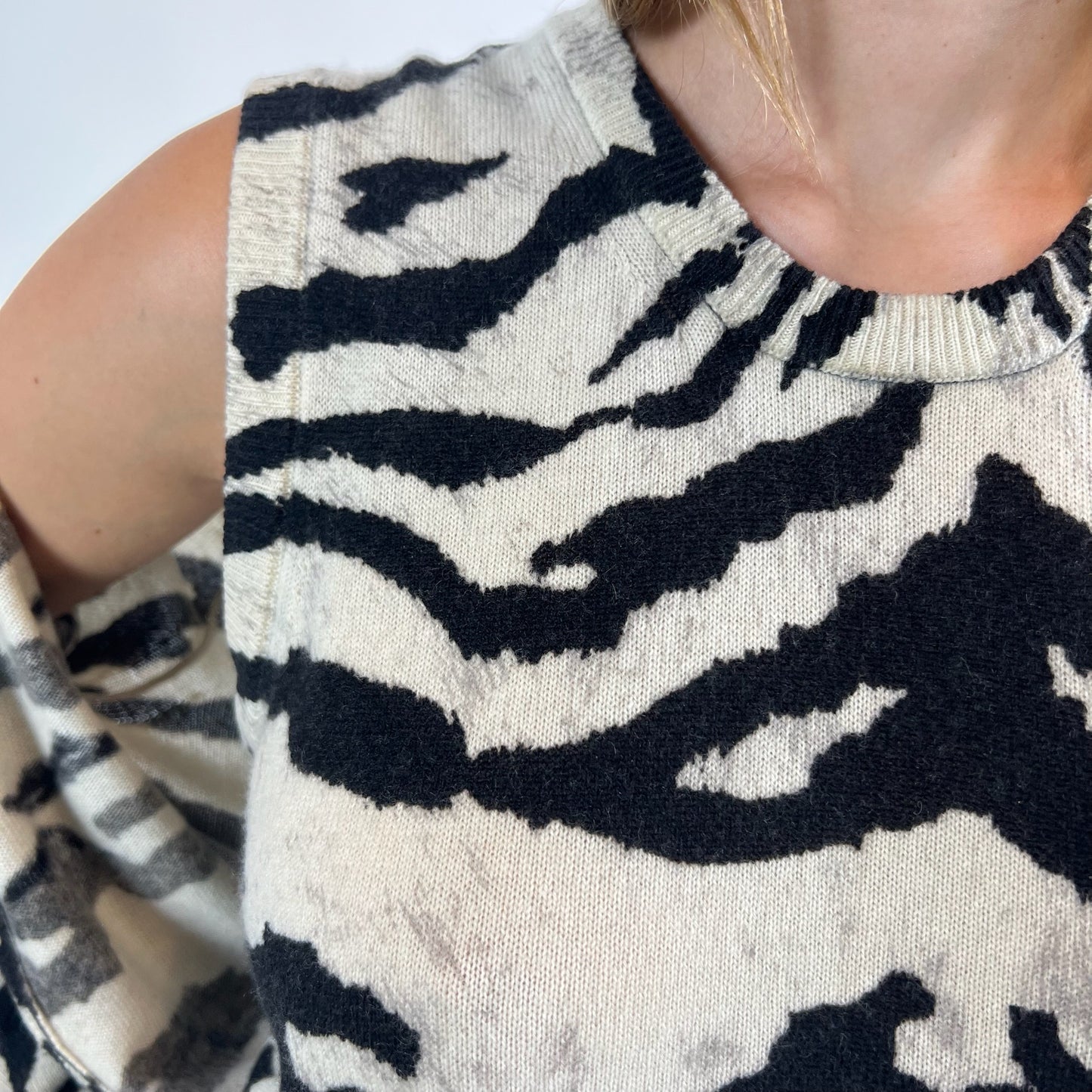 DOLCE & GABBANA Twin set in cashmere tigrato bianco e nero