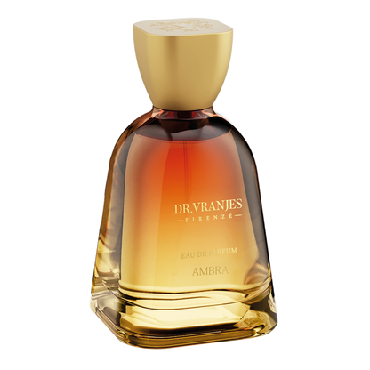La sublime Eau de Parfum Ambra ha una personalità misteriorsa, dolce e sensuale. Ti avvolgerà nelle sue intense note di ambra, fiori di iris, geranio, labdano e patchouli. Scegli di lasciarti cullare dalle note orientali di legni pregiati e vaniglia del Madagascar.