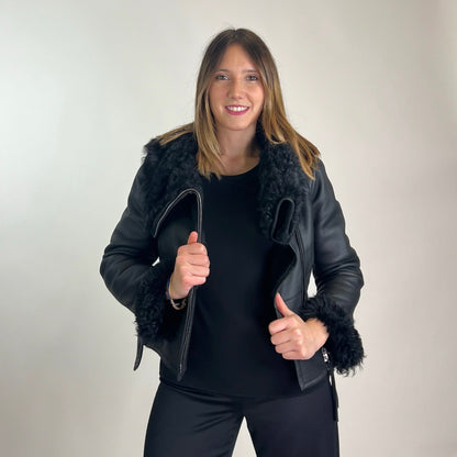 SPORTMAX Montone corto nero