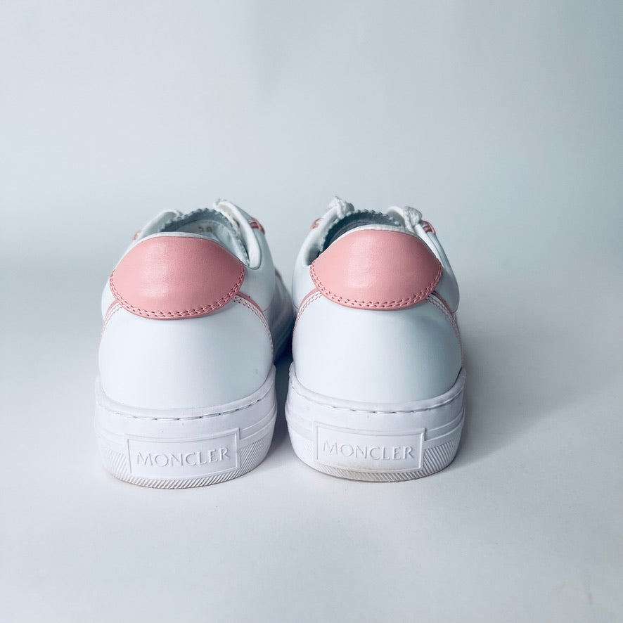 MONCLER Sneakers stringata in pelle bianca e rosa