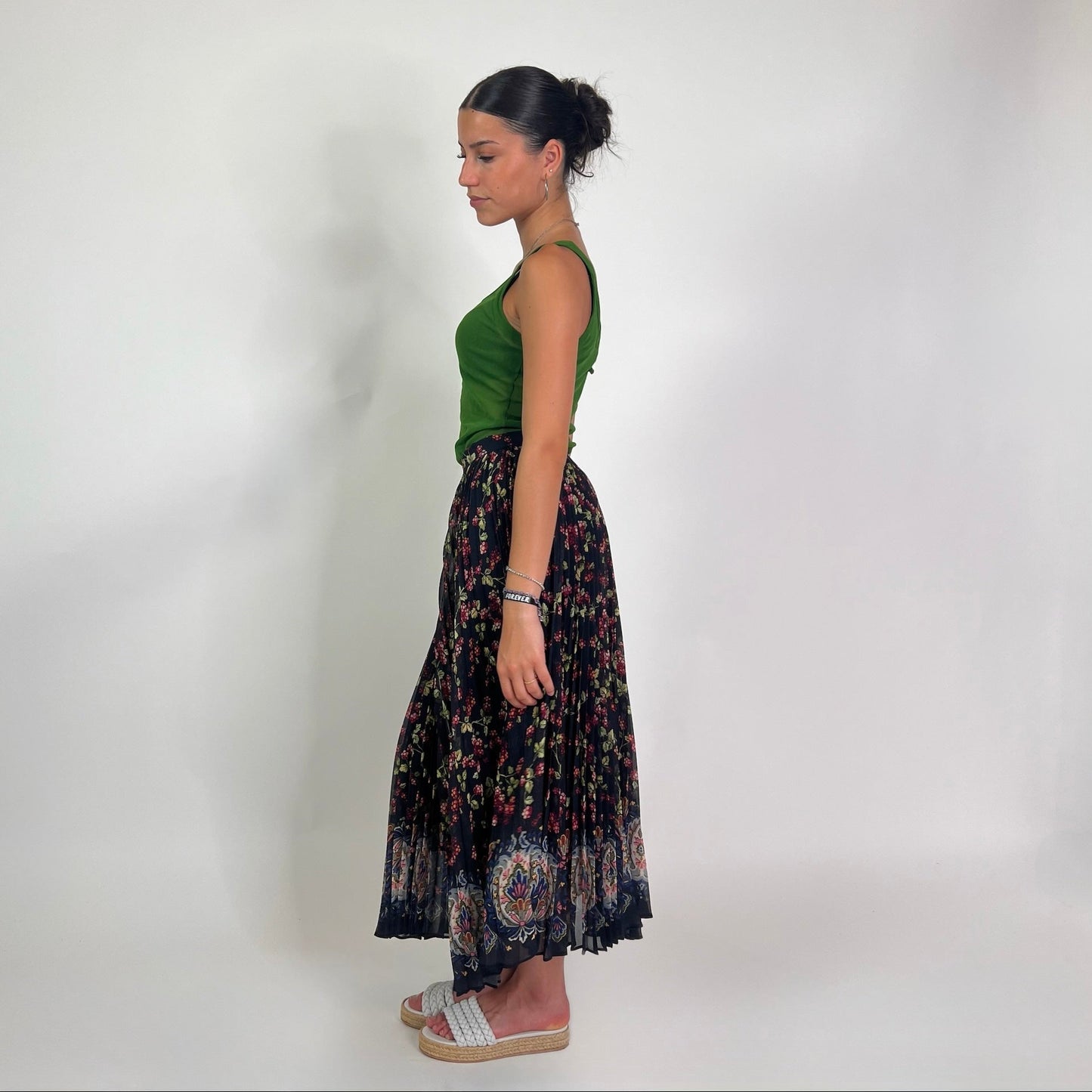 ETRO Gonna lunga in seta plissetata nera con stampa fiori