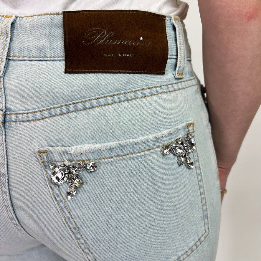 BLUMARINE Jeans azzurro chiaro con dettaglio gioiello