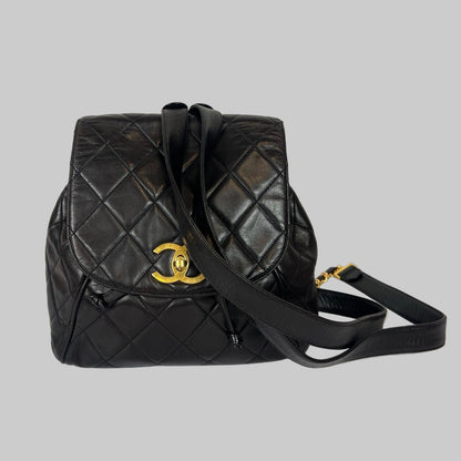 CHANEL Zaino matelassè in pelle d'agnello marrone