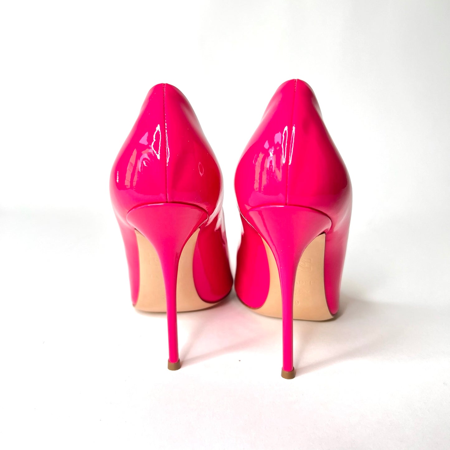 CASADEI Scarpe décolleté in vernice pink