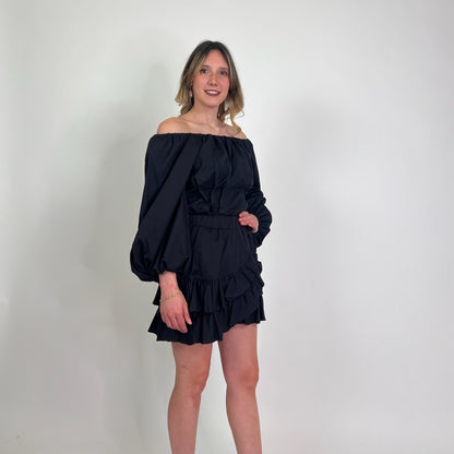 FEDERICA TOSI Completo nero casacca e gonna 