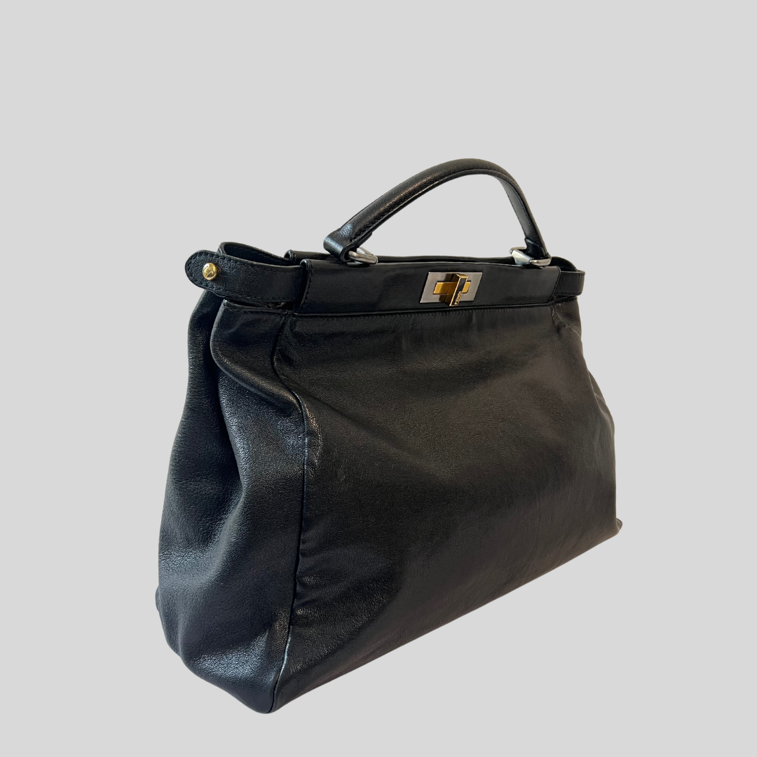 FENDI Borsa Peekaboo grande in pelle nera