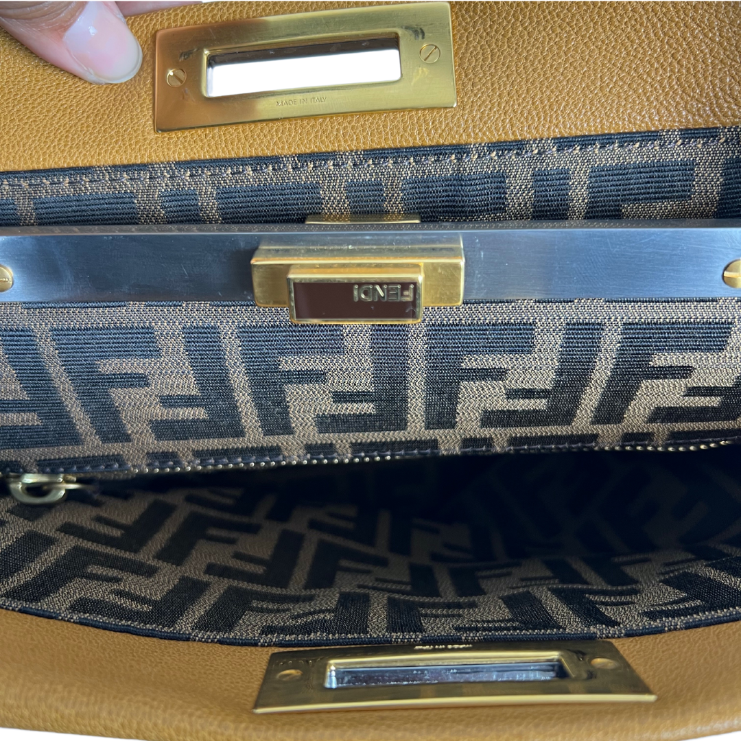 FENDI Borsa Pekaboo grande beige