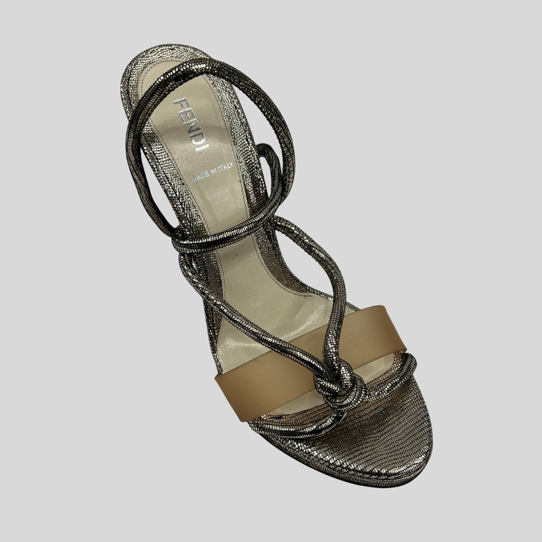 FENDI Scarpa sandalo dorato
