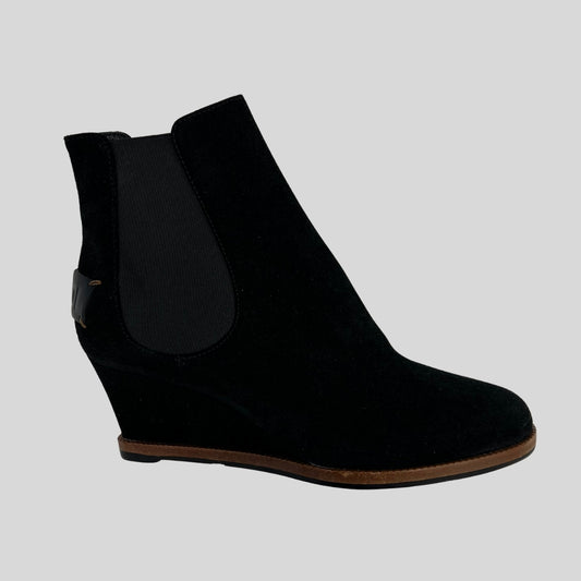 FENDI Scarpa stivaletto scamosciato pelle nera