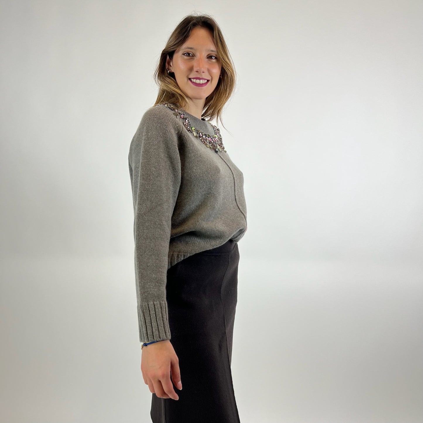 FFC Maglione in lana e cashmere con dettagli gioiello