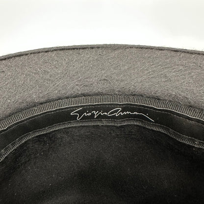 GIORGIO ARMANI Cappello nero in pelo di coniglio con bordo alzata in canneté nero