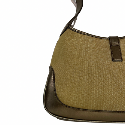 Borsa in tessuto oro e inserti in pelle color bronzo. Chiusura hdw oro 1 manica Jackie O’.