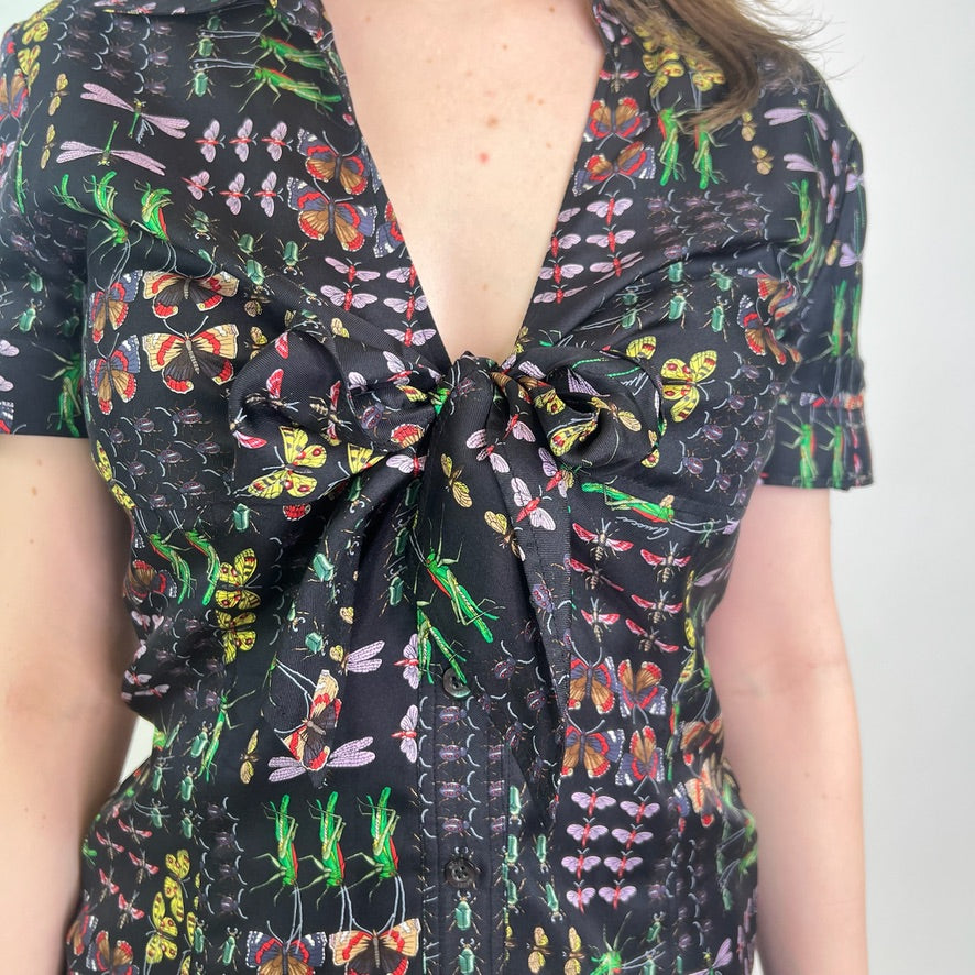 GUCCI Camicia in seta nera stampa insetti