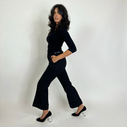 GUCCI Pantalone nero in lana con staffe su punto vita