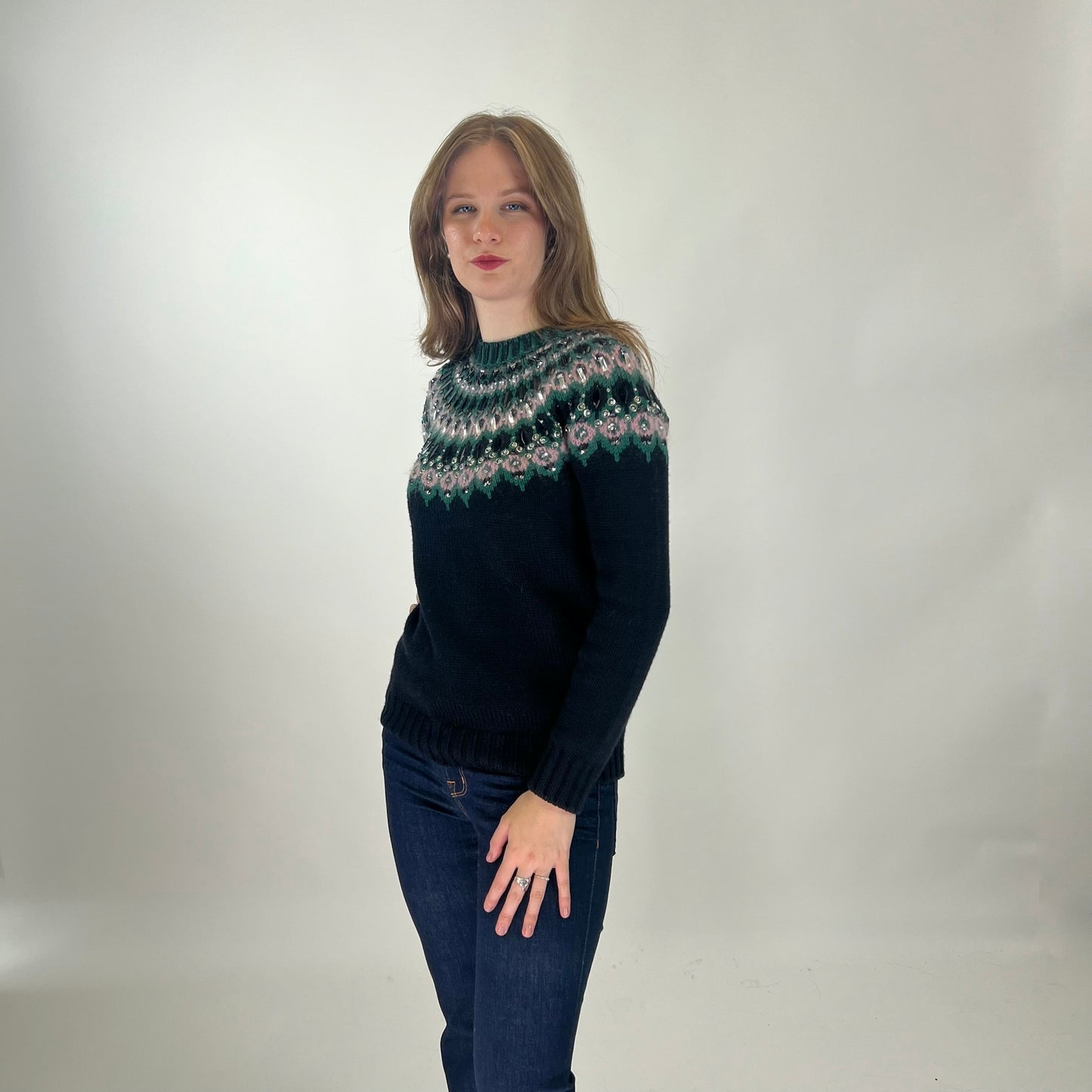 GUCCI Pull in cashmere nero con ricami