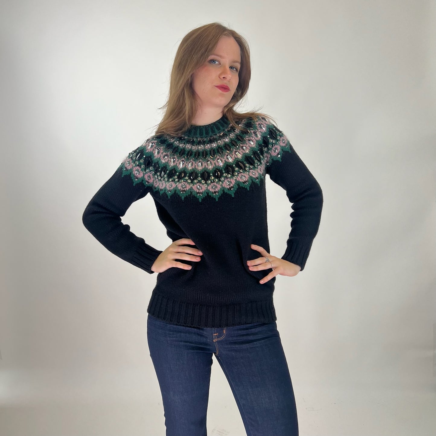 GUCCI Pull in cashmere nero con ricami