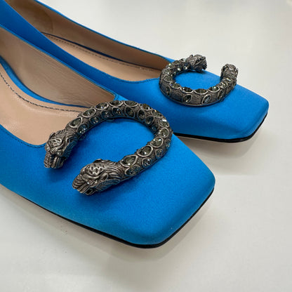 GUCCI Scarpa ballerina "Dionysus" in raso azzurro con fibbia 2 teste drago