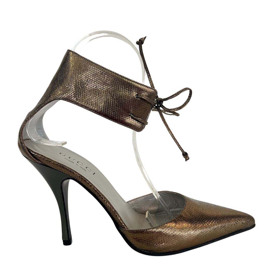 GUCCI Scarpa decolté in pelle color bronzo