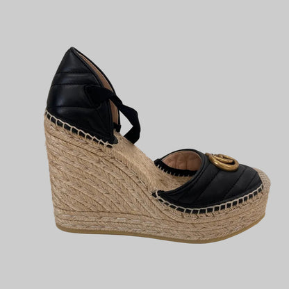 GUCCI Zeppa Marmont in pelle nera 