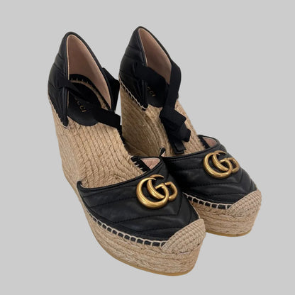 GUCCI Zeppa Marmont in pelle nera 