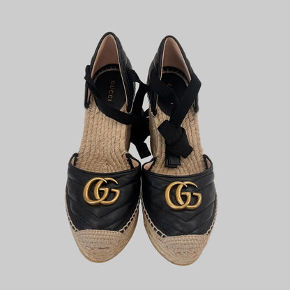 GUCCI Zeppa Marmont in pelle nera 