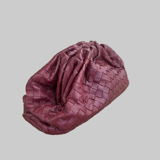 BOTTEGA VENETA Pochette Pouch bordeaux in pelle intrecciata