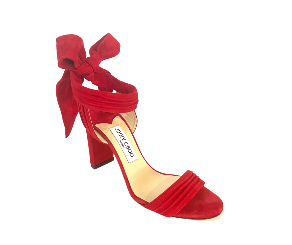 Scarpe sandali in suede rosso acceso con fiocco alla caviglia e tacco grosso      Brand: Jimmy Choo Taglia: 37.5 Condizioni: Pari al nuovo