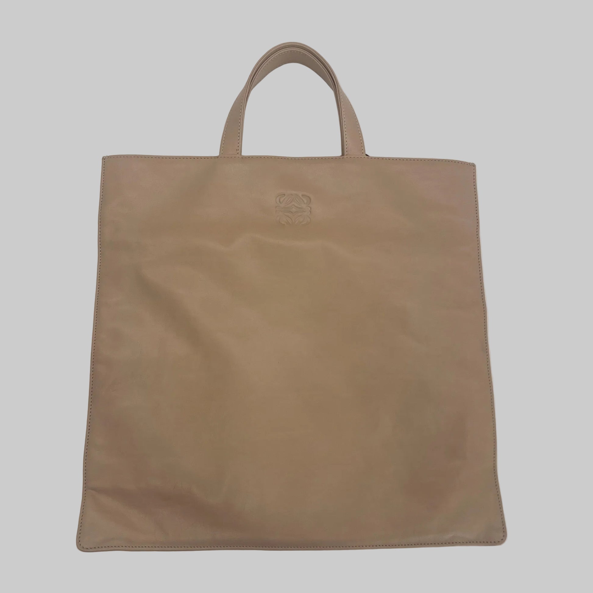 LOEWE Borsa "Anagram" quadrata piatta in pelle beige chiaro