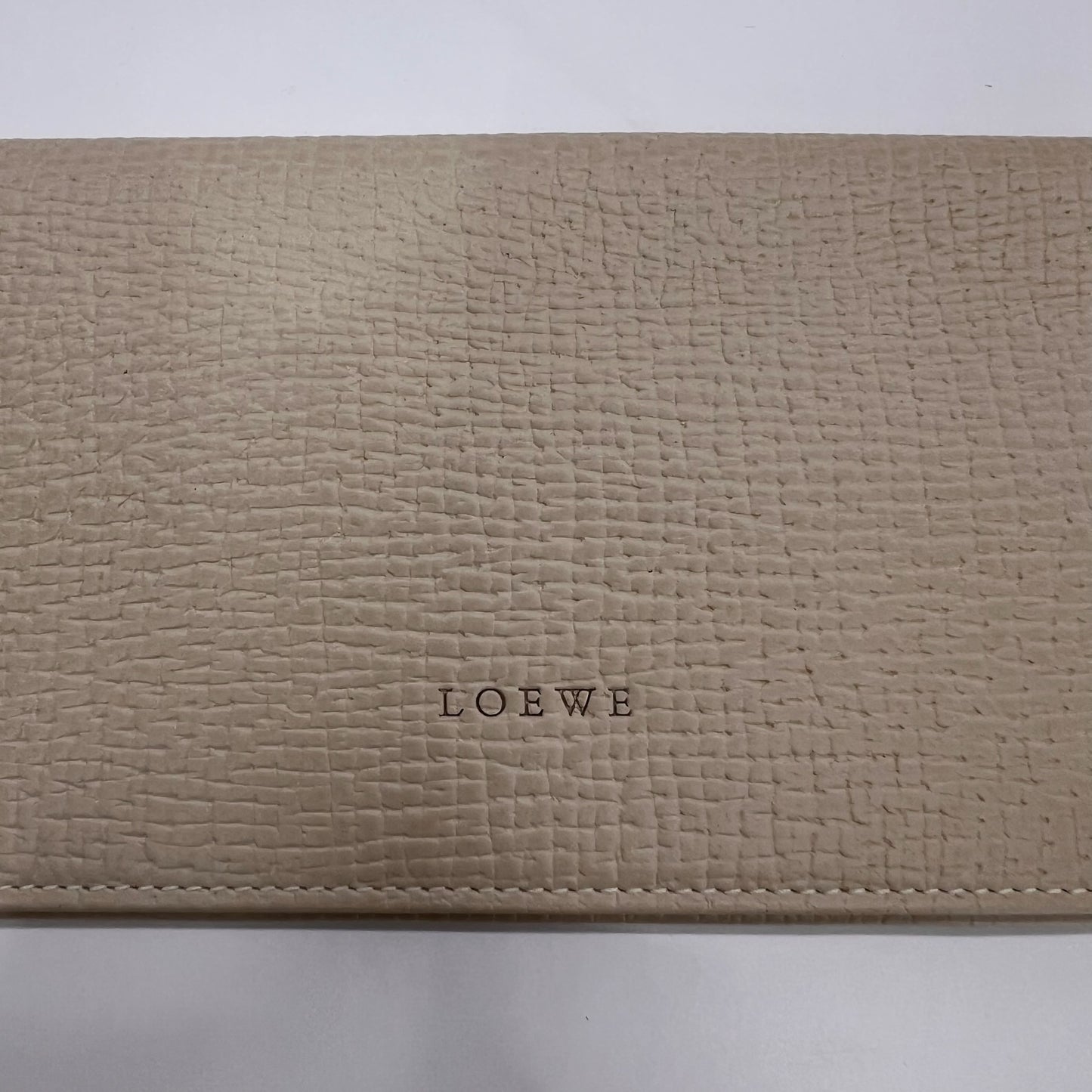 LOEWE Porta documenti in pelle martellata beige chiara