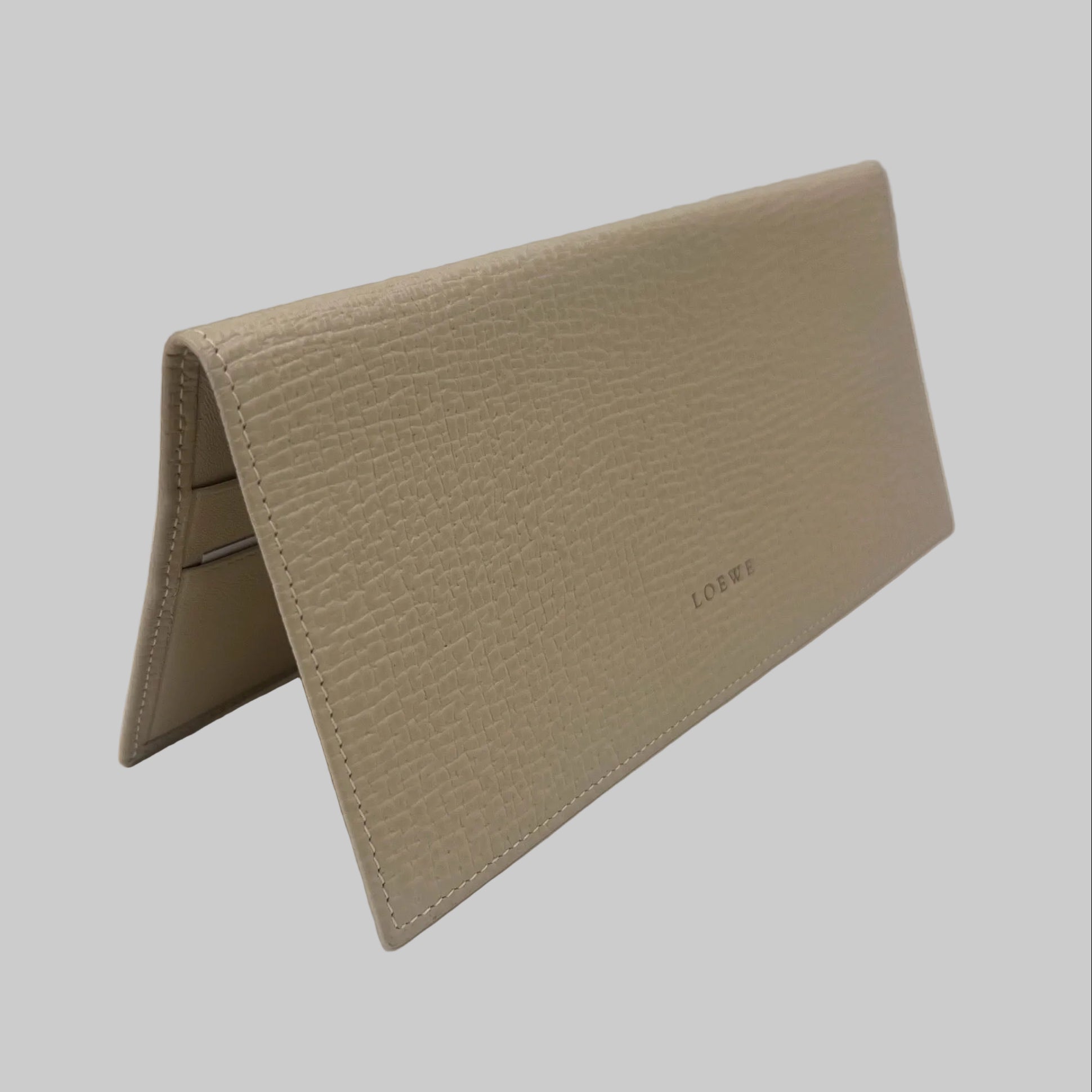 LOEWE Porta documenti in pelle martellata beige chiara