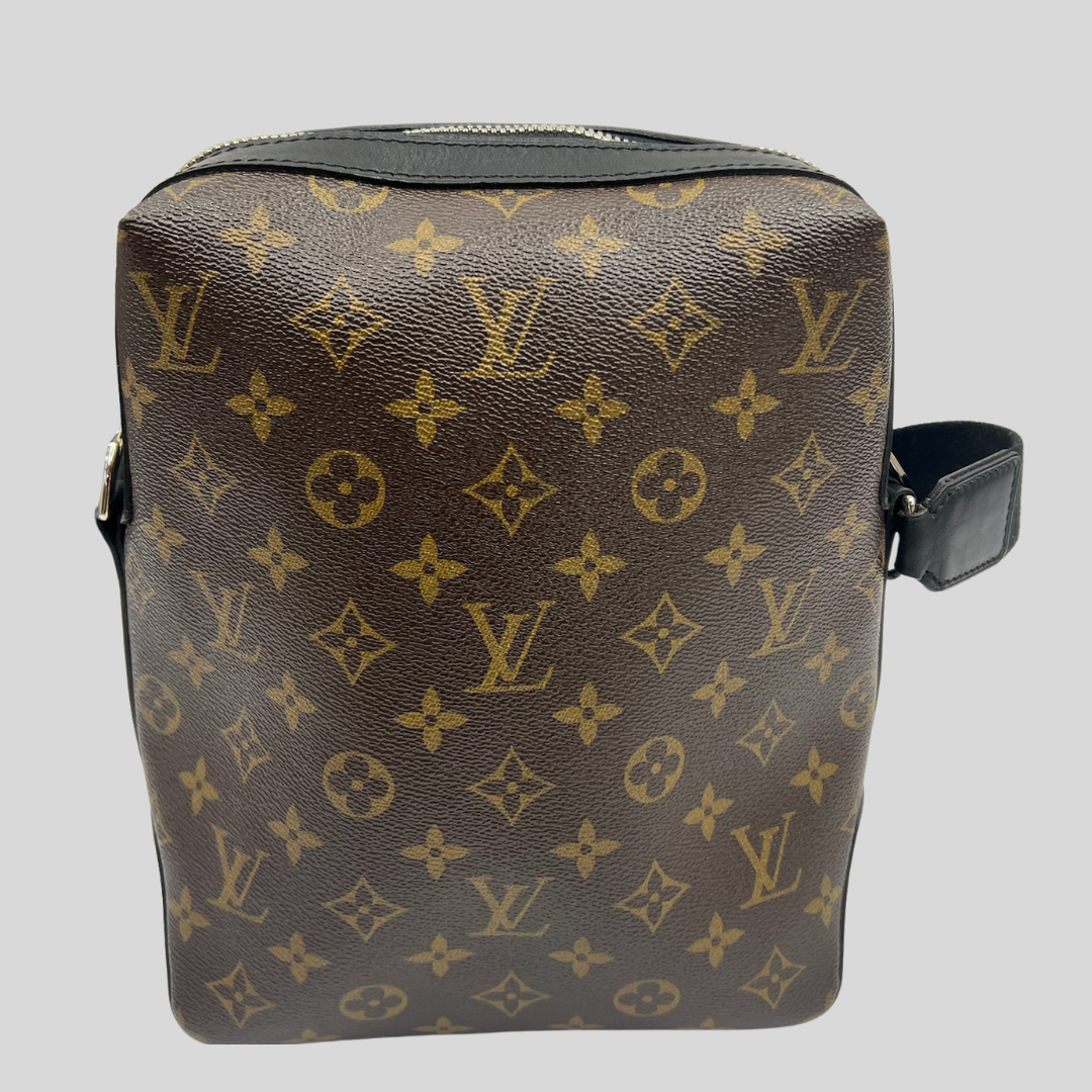LOUIS VUITTON Borsa "Monogram Macassar Torres" 