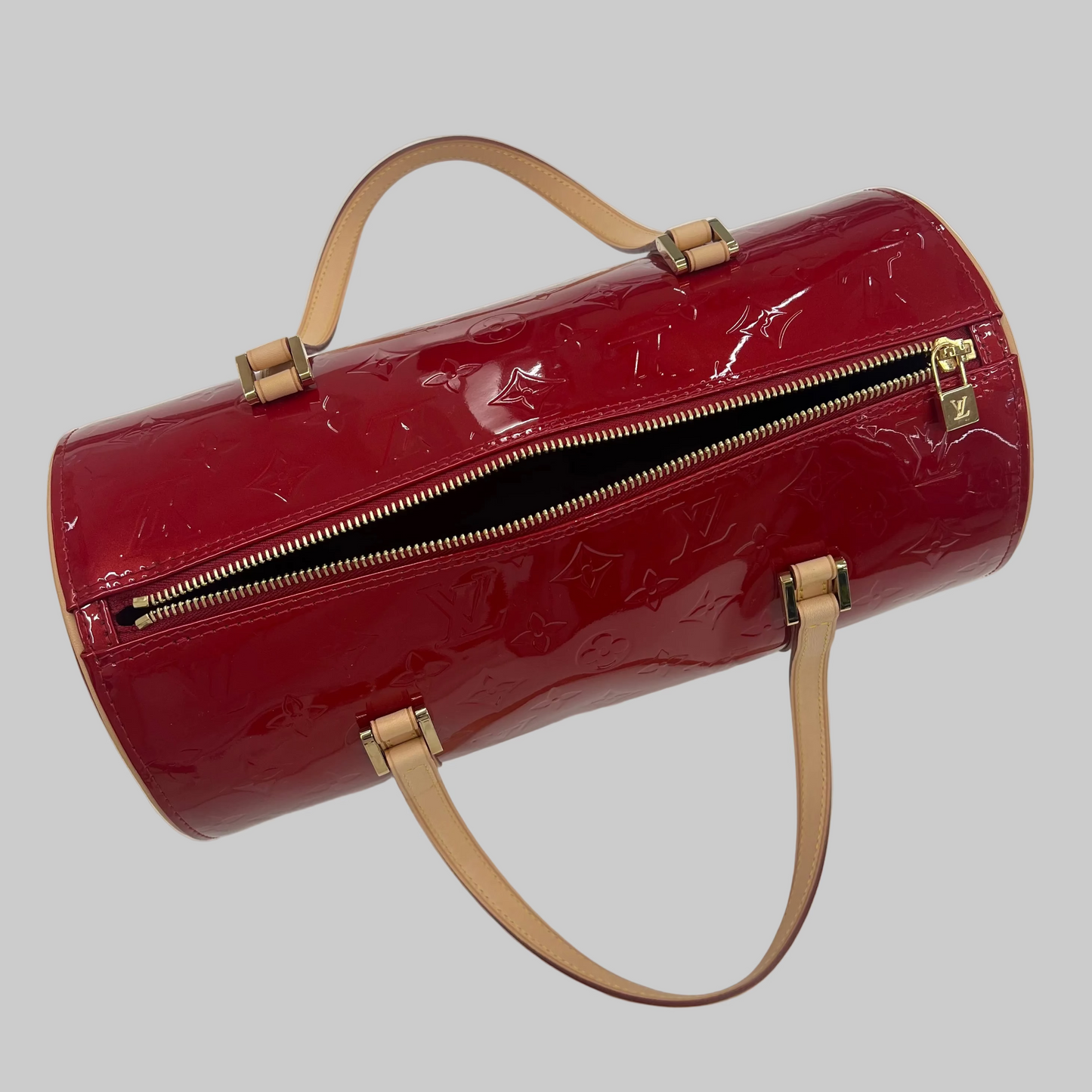 LOUIS VUITTON Borsa "Papillon" in vernice rossa