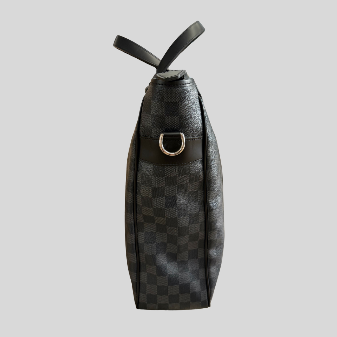 LOUIS VUITTON Borsa "Tadao" in damier graphite 