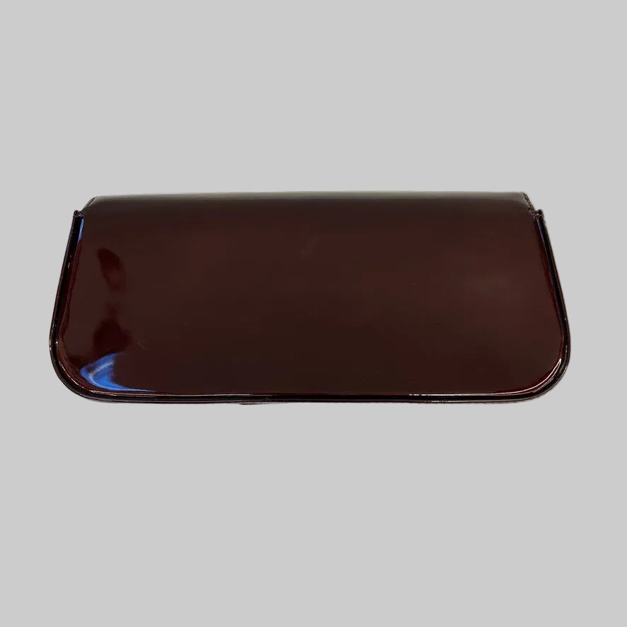 LOUIS VUITTON Borsa pochette in vernice amaranto