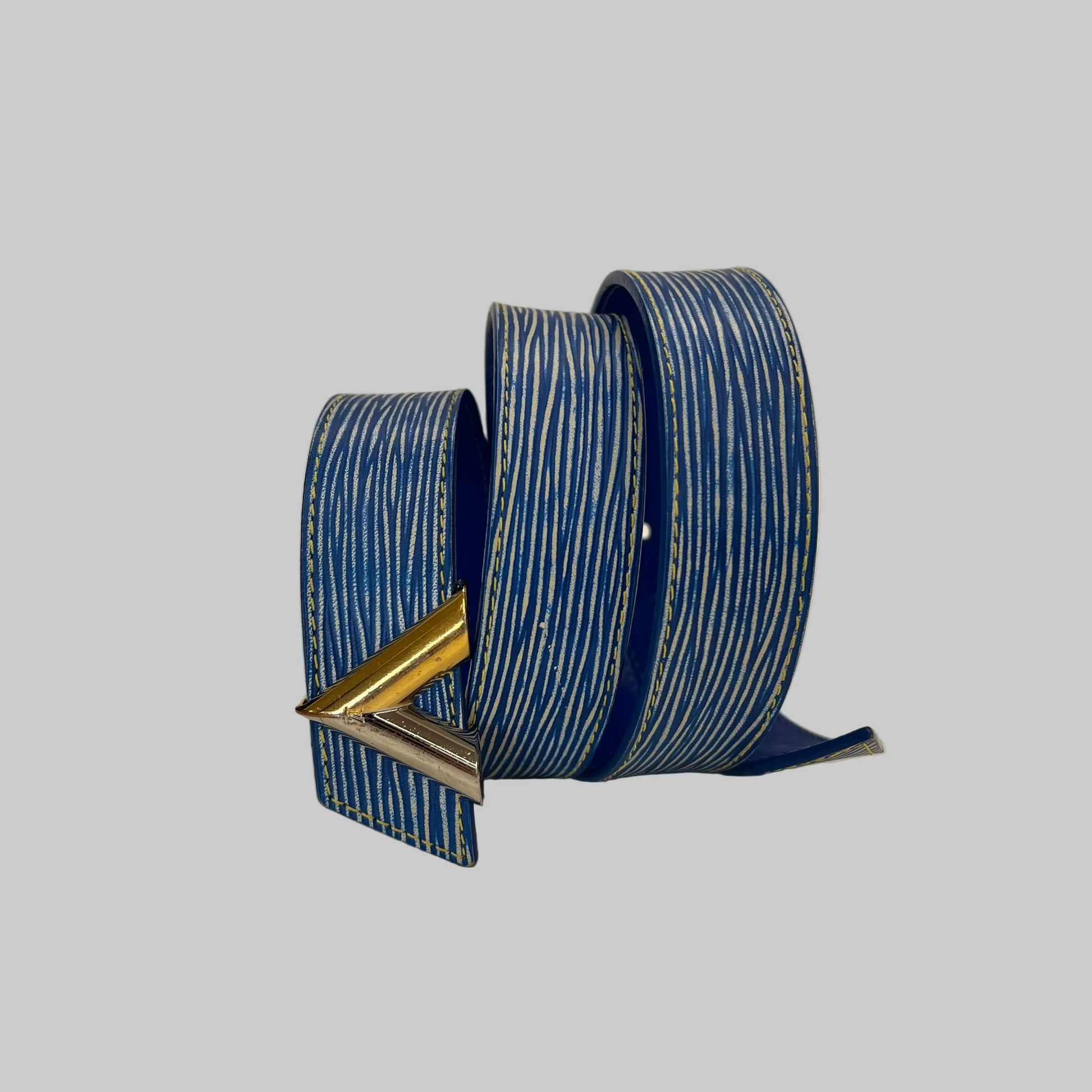 LOUIS VUITTON Cintura in pelle Epi blu striata bianca