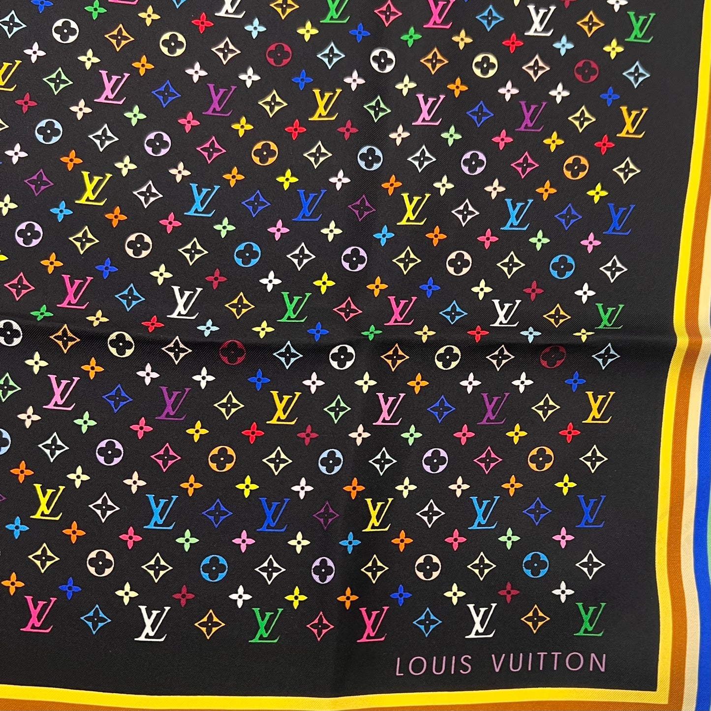 LOUIS VUITTON Foulard carrè in seta monogram multicolor