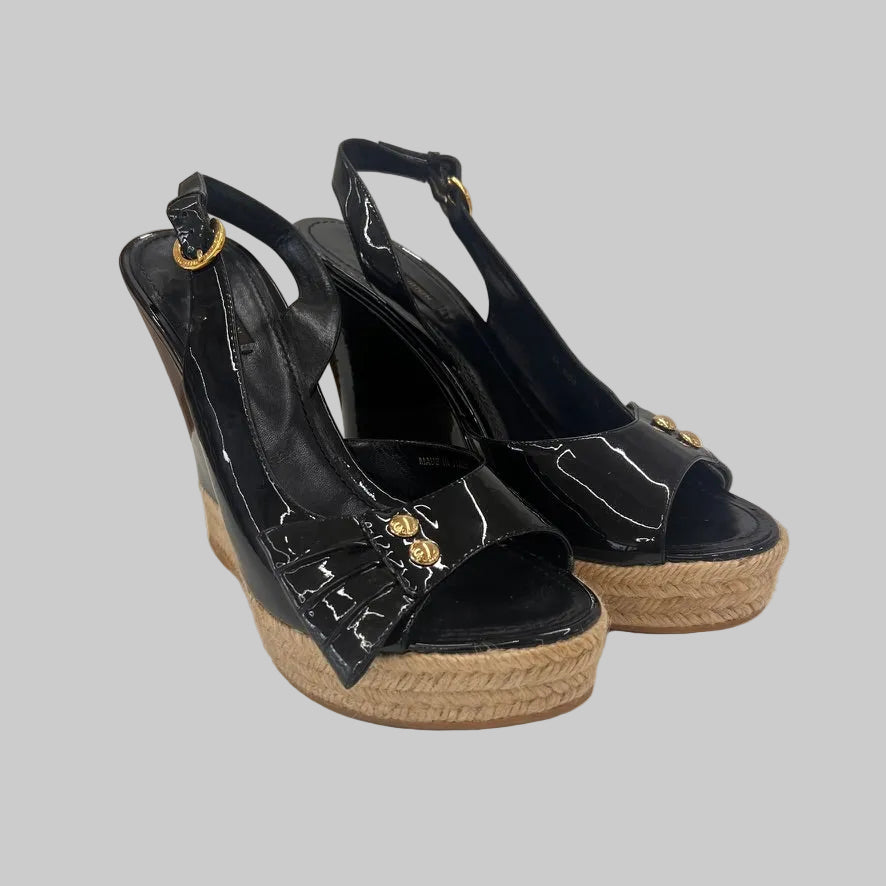  LOUIS VUITTON Sandalo zeppa nera in vernice